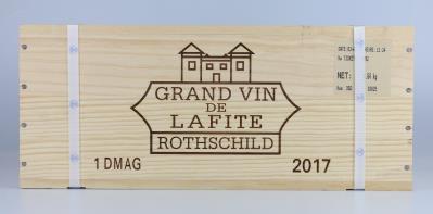 2017 Château Lafite-Rothschild, Bordeaux, 97 Parker-Punkte, Doppelmagnum in OHK - Wines and Spirits