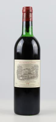 1975 Château Lafite-Rothschild, Bordeaux, 93 Cellar Tracker-Punkte - Wines and Spirits powered by Falstaff
