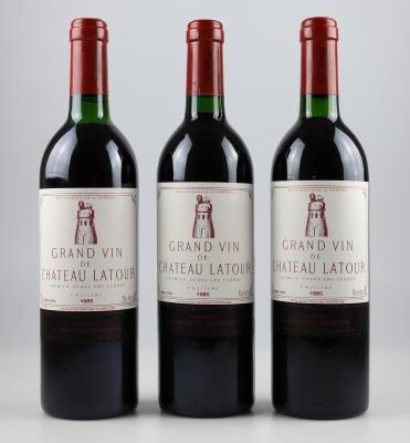 1985 Château Latour, Bordeaux, 94 Falstaff-Punkte, 3 Flaschen - Wines and Spirits powered by Falstaff