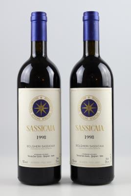 1998 Sassicaia Bolgheri DOC, Tenuta San Guido, Toskana, 95 Wine Spectator-Punkte, 2 Flaschen, in OHK - Wines and Spirits powered by Falstaff