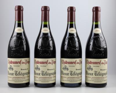 1995 Châteauneuf-du-Pape AOC La Crau, Domaine du Vieux Télégraphe, Rhône, 95 Wine Spectator-Punkte, 4 Flaschen - Die große Herbst-Weinauktion powered by Falstaff