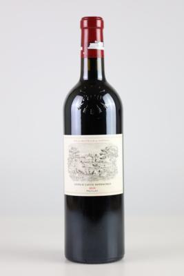 2010 Château Lafite-Rothschild, Bordeaux, 100 Parker-Punkte - Wines and Spirits powered by Falstaff