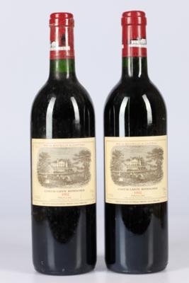 1992 Château Lafite-Rothschild, Bordeaux, 92 Falstaff-Punkte, 2 Flaschen - Wines and Spirits powered by Falstaff