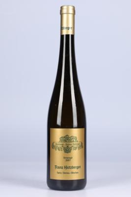 2007 Grüner Veltliner Honivogl Smaragd, Weingut Franz Hirtzberger, Niederösterreich, 96 Parker-Punkte - Wines and Spirits powered by Falstaff