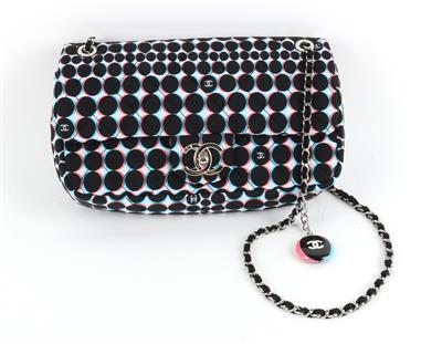 CHANEL Flap Bag - Vintage fashion and acessoires