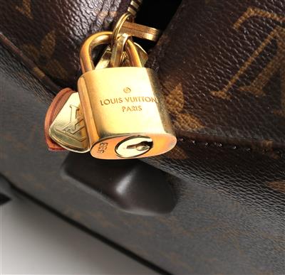 Louis Vuitton Eole 50 - Super Classy Boston Bag Carry on - A Review -  whattodotomorrow