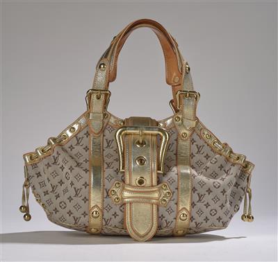 At Auction: Louis Vuitton, LOUIS VUITTON Handbag THEDA GM.