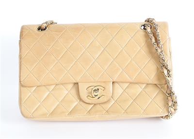 CHANEL Double Flap Bag Medium, - Handtaschen & Accessoires