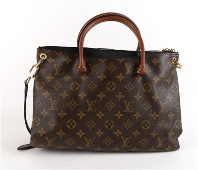 LOUIS VUITTON Pallas, - Borse & accessori