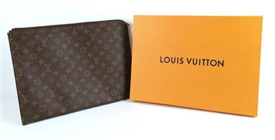 LOUIS VUITTON Etui Voyage GM, - Handtaschen & Accessoires 2022/06/14 -  Realized price: EUR 260 - Dorotheum