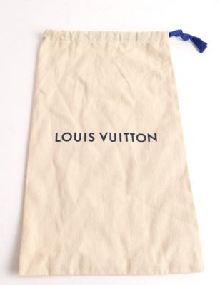 LOUIS VUITTON Chantilly, - Handtaschen & Accessoires 2022/10/12 - Realized  price: EUR 700 - Dorotheum