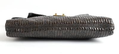 LOUIS VUITTON Armreif, - Handtaschen & Accessoires 2022/10/12 - Realized  price: EUR 220 - Dorotheum