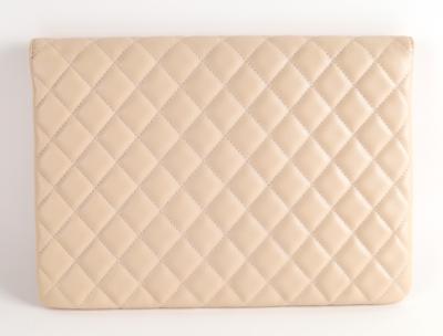 CHANEL Micro Mini Flap Bag, - Handtaschen & Accessoires 2023/06/12 -  Realized price: EUR 1,400 - Dorotheum