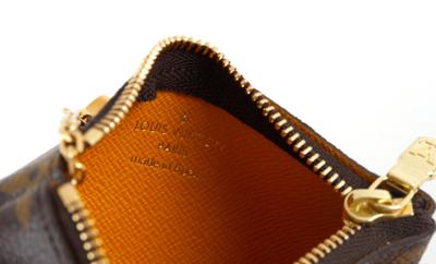 LOUIS VUITTON Chantilly, - Handtaschen & Accessoires 2022/10/12 - Realized  price: EUR 700 - Dorotheum