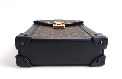 LOUIS VUITTON - 100 Legendary Trunks, - Handtaschen & Accessoires  2023/10/05 - Realized price: EUR 170 - Dorotheum