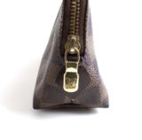 LOUIS VUITTON Cosmetic Pouch PM, - Handtaschen & Accessoires 2023/10/05 -  Realized price: EUR 170 - Dorotheum