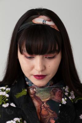 headband - Móda Florentiny Leitnerové, 21 vzhledů inspirovaných uměleckými díly z Dorothea