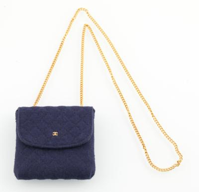 CHANEL Mode et Maquillage Miniature Signature Bag, - Fashion & accessories