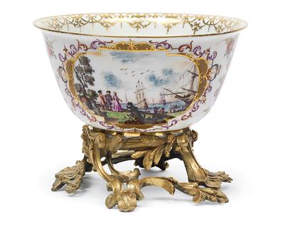 Bowl with ‘bronze doré’ mounts, - Sklo, Porcelán