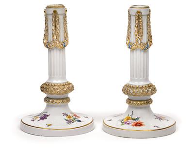 A pair of candleholders, - Glass and porcelain