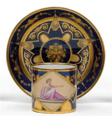 A pictorial cup and saucer, - Vetri e porcellane