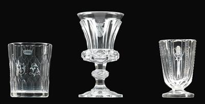 Three armorial glasses with different coat-of-arms, - Sklo, Porcelán