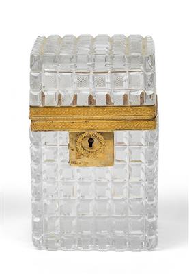 A box with gilt mount, - Glass and porcelain