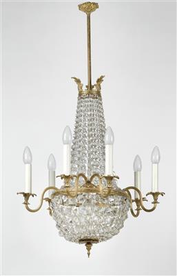 A Lobmeyr glass chandelier of Empire form, - Vetri e porcellane