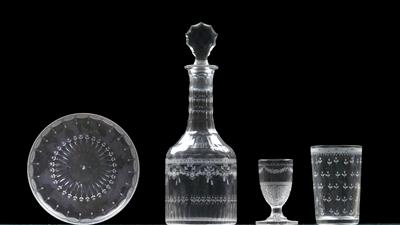 Lobmeyr glass items, - Glass and porcelain