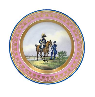 A plat with a mounted Russian general in dress uniform, - Sklo, Porcelán