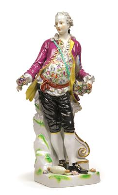 A large gardener figure, - Glass and porcelain