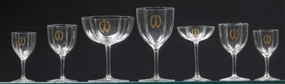 Lobmeyr - Drinking glasses bearing the gilt monogram W, - Vetri e porcellane