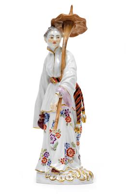 A figure of a Japanese woman with umbrella, - Glass and porcelain