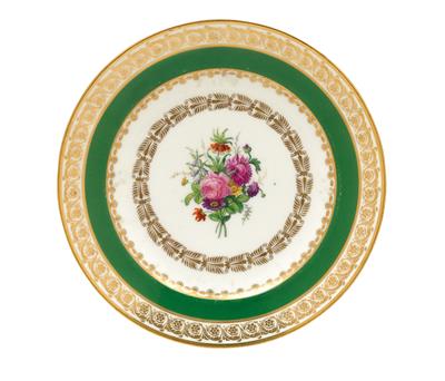 A French dessert plate, - Sklo, Porcelán