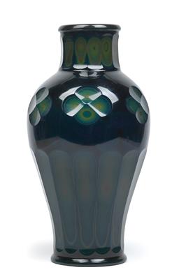 A lithyalin vase, - Sklo, Porcelán
