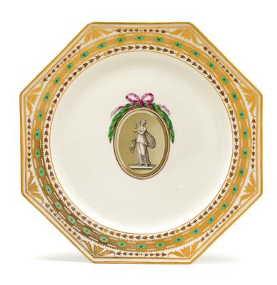 A plate decorated with a figure in the manner of antiquity, - Sklo, Porcelán