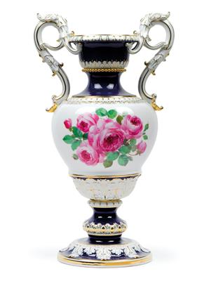 An ornamental vase, - Sklo, Porcelán