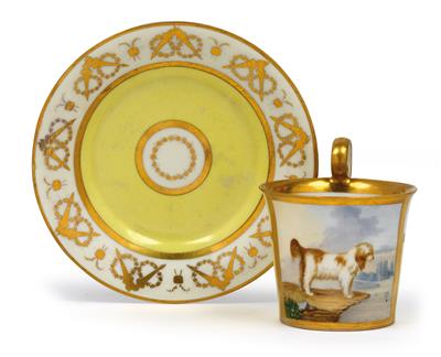 A cup decorated with a dog, and saucer, - Vetri e porcellane