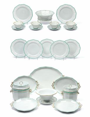 A dessert service, - Sklo, Porcelán