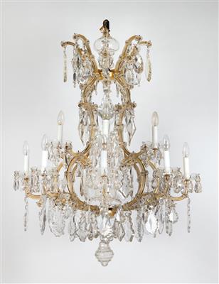 A Lobmeyr chandelier of crown-type, - Vetri e porcellane