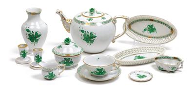 A tea service, - Vetri e porcellane