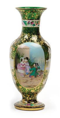 A vase, - Vetri e porcellane