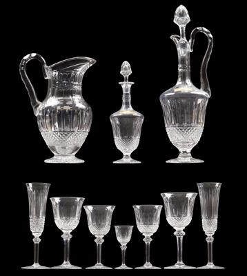 A set of St. Louis glasses, - Vetri e porcellane