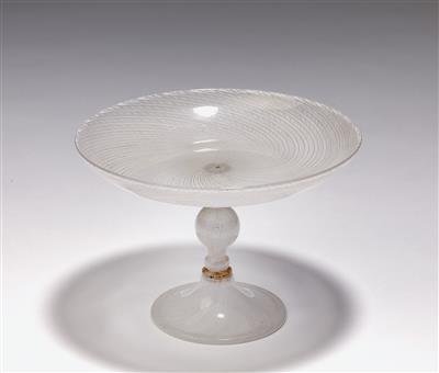 A tazza with white reticello threads, - Vetri e porcellane