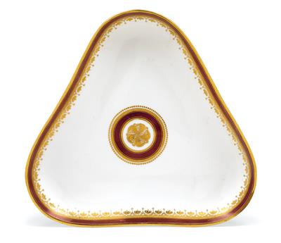 Anton Kothgasser - A triangular bowl, - Glass and Porcelain