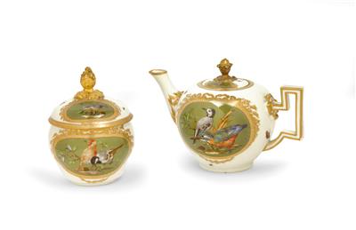 A small tea pot with lid and a sugar bowl with lid and bird designs, - Glass and Porcelain
