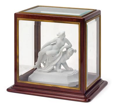 Ariadne on a Panther in Original Table Display Cabinet, - Vetri e porcellane