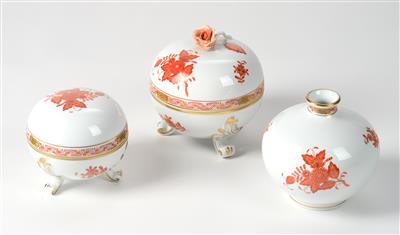 2 Spherical Boxes with Covers and Small Feet Height 9 cm, 9.5 cm, Diameter 12.5 cm, 11 cm, 1 Spherical Vase Height 11 cm, Herend - Sklo a porcelán