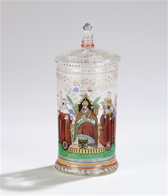A Small Prince-Elector Cup with Cover, Bohemia, early 20th century - Glass and Porcelain