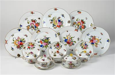 Elements of a Dinner Service, Herend - Glass and Porcelain